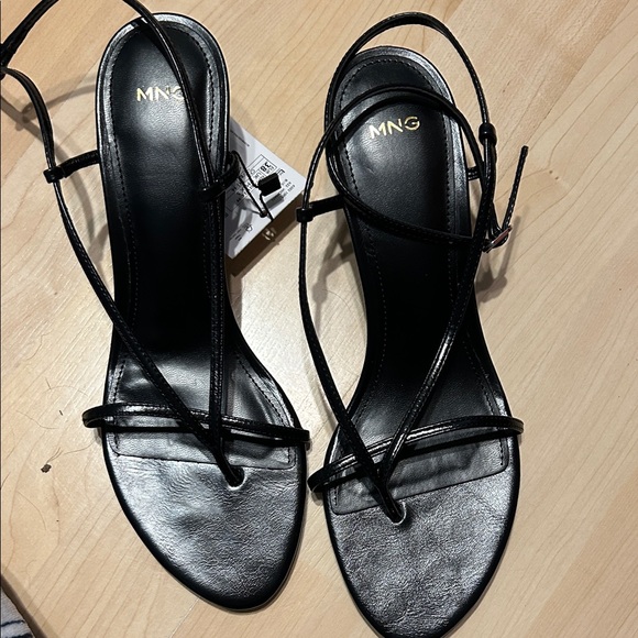 MANGO HEELED SANDALS WITH THIN STRAP SIZE 8 - Picture 3 of 5
